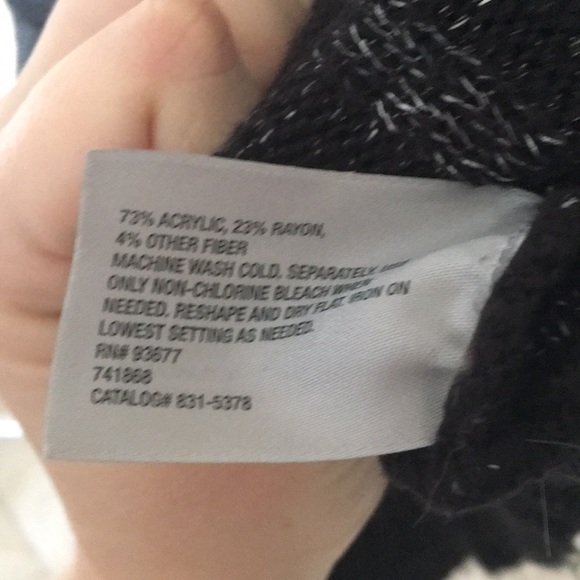 Gray and black striped sweater - Picture 3 of 5